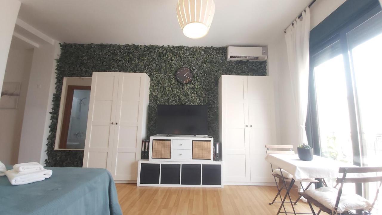 Ferienwohnung Del Parque Flats Atico Capuchinos Málaga Exterior foto